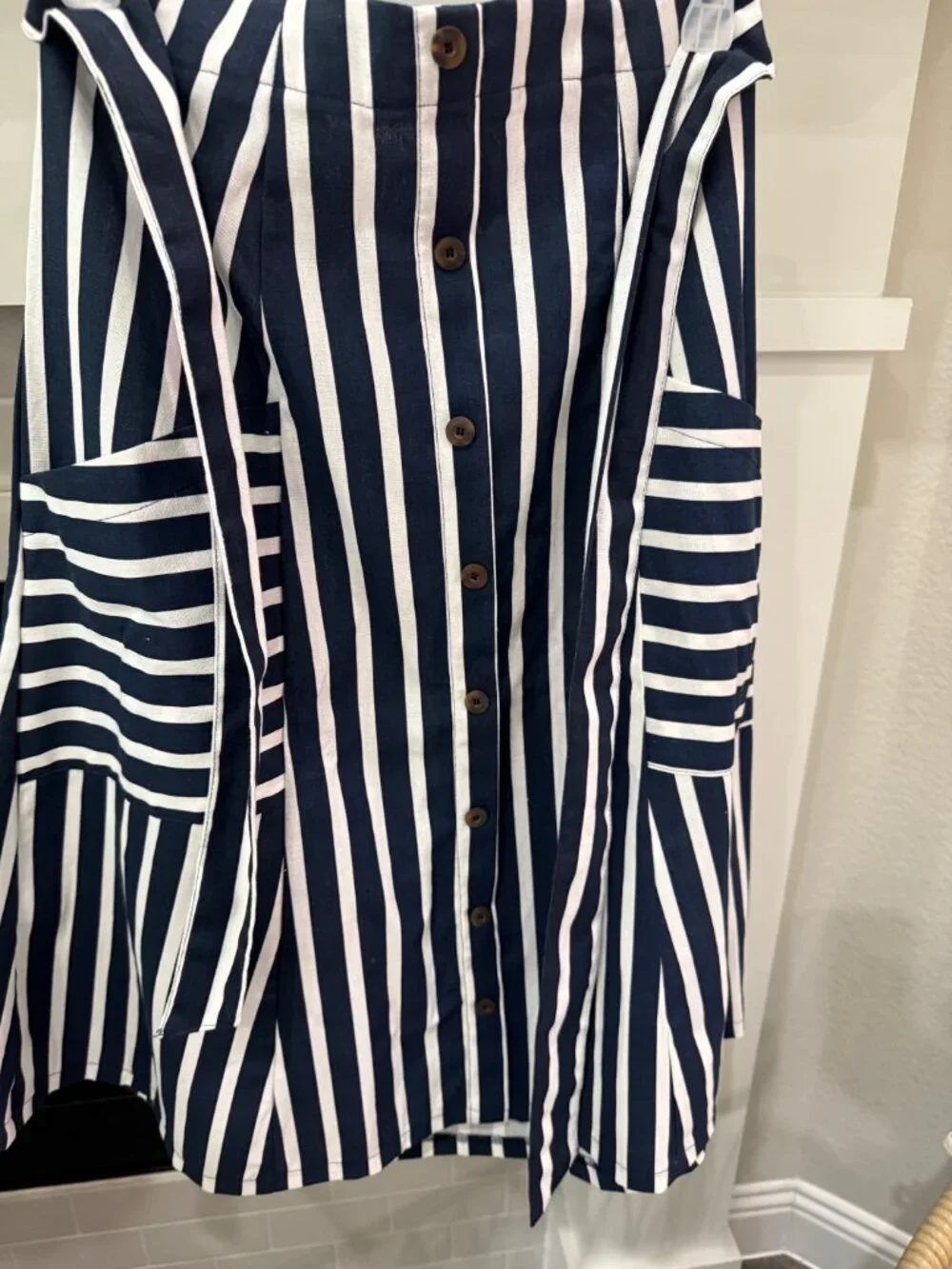 N/A stylish navy